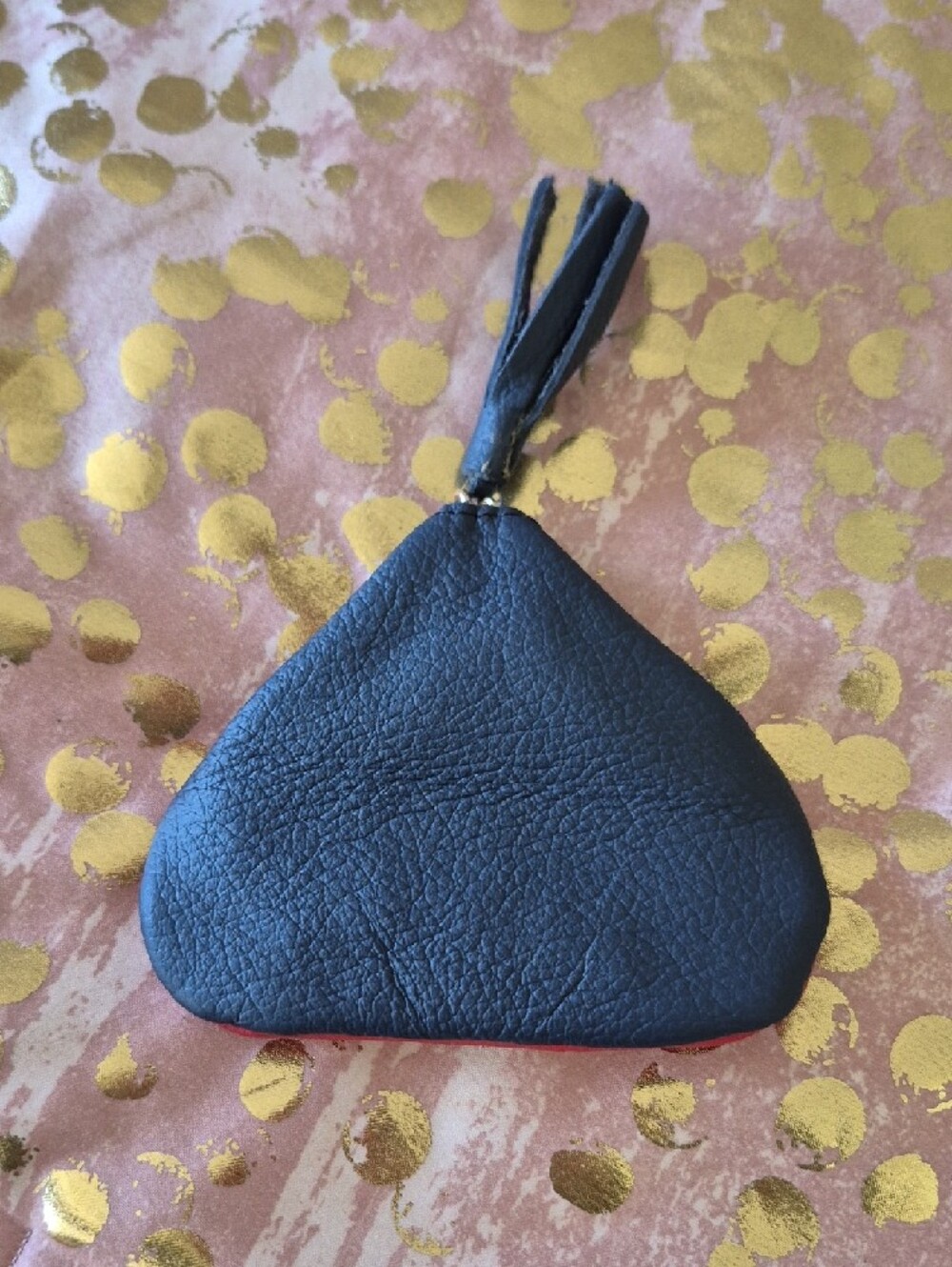NWOT Roma Leather Red and Blue Fold-Over Key Pouch with Gold Medallion - Picture 4 of 5